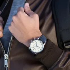 Wenger Urban Metropolitan Chrono - 01.1743.119